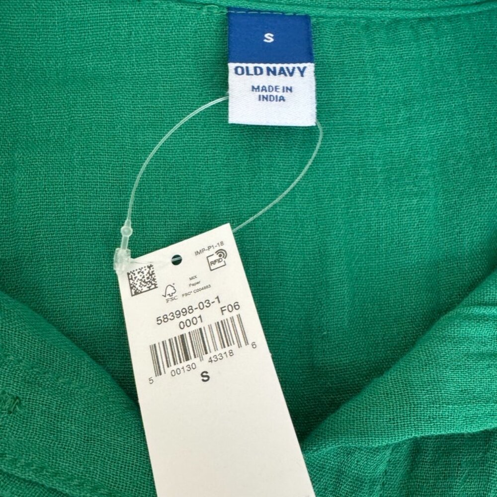 Green button down